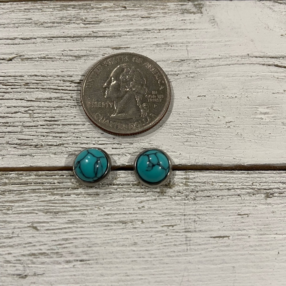 Handmade studs. Assorted stone types - Picture 3 of 8